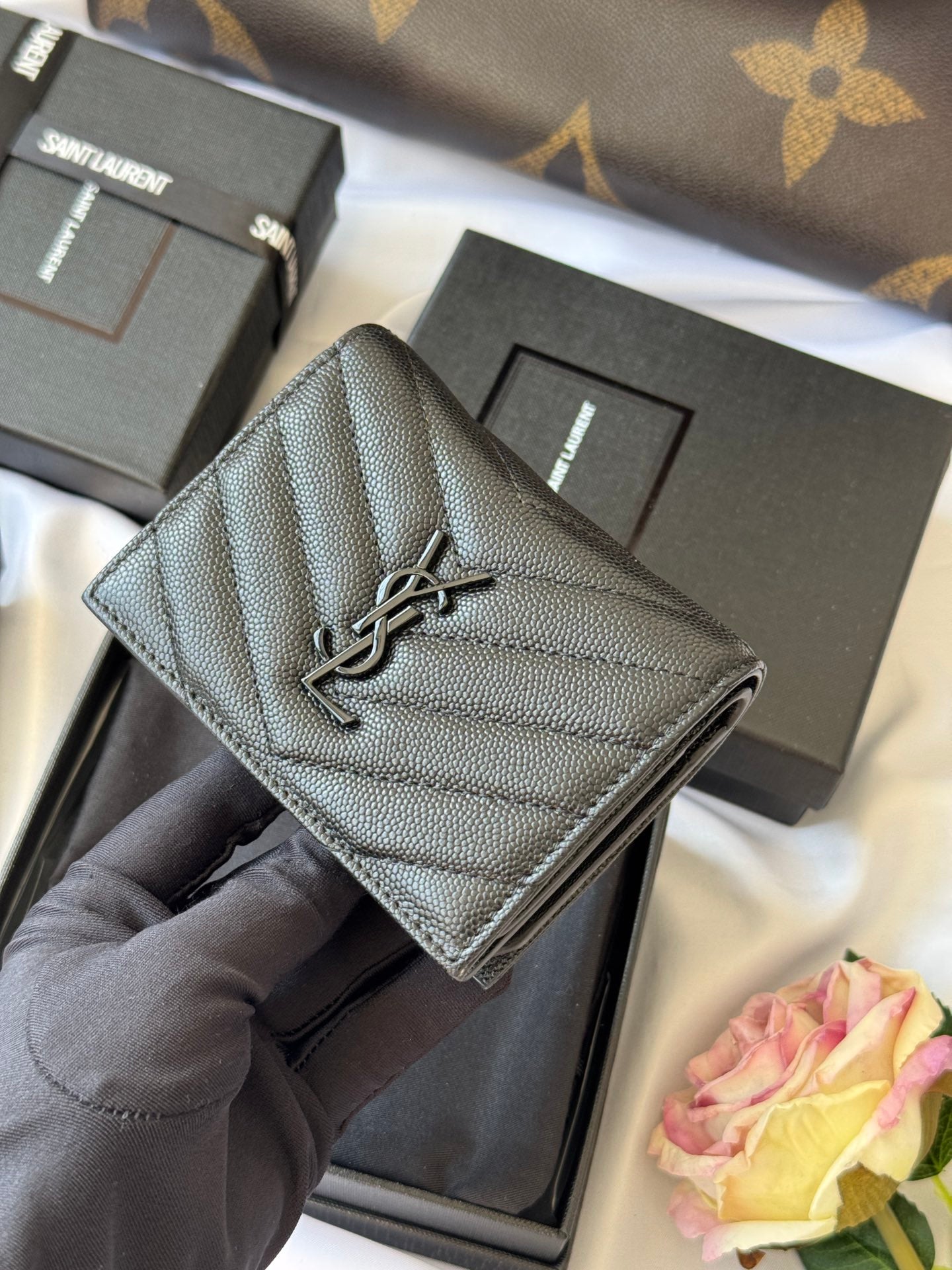 YSL Wallet Black Cowhide 240570 mysite