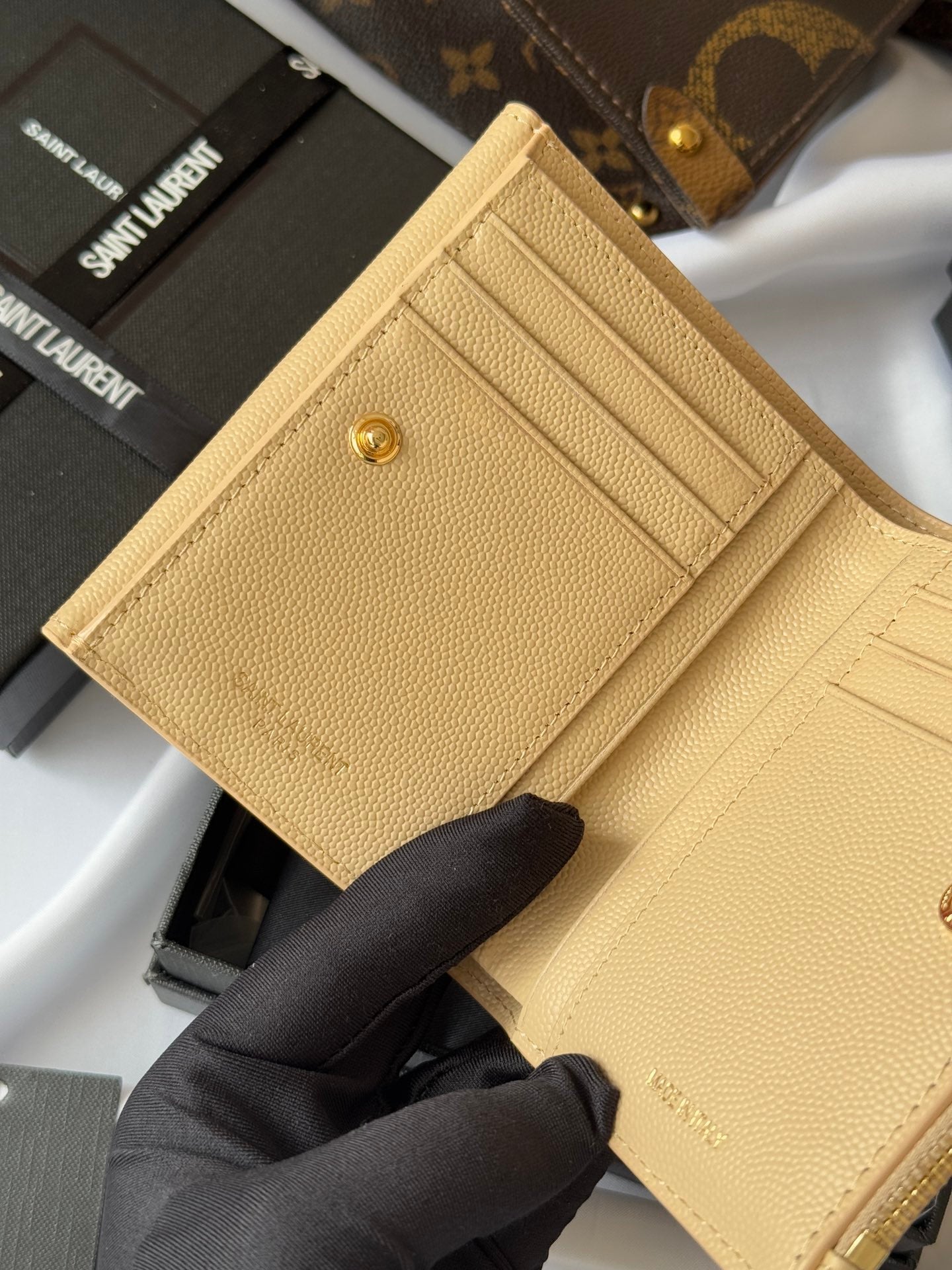 YSL Tri-fold Wallet Beige Gold Cowhide 242756 mysite