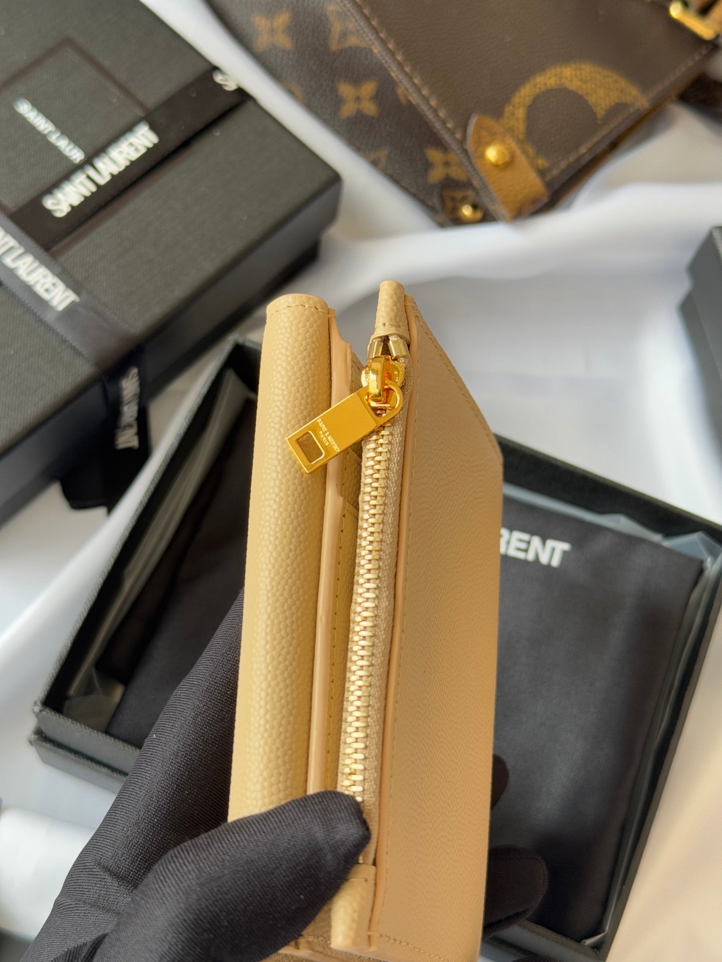 YSL Tri-fold Wallet Beige Gold Cowhide 242756 mysite