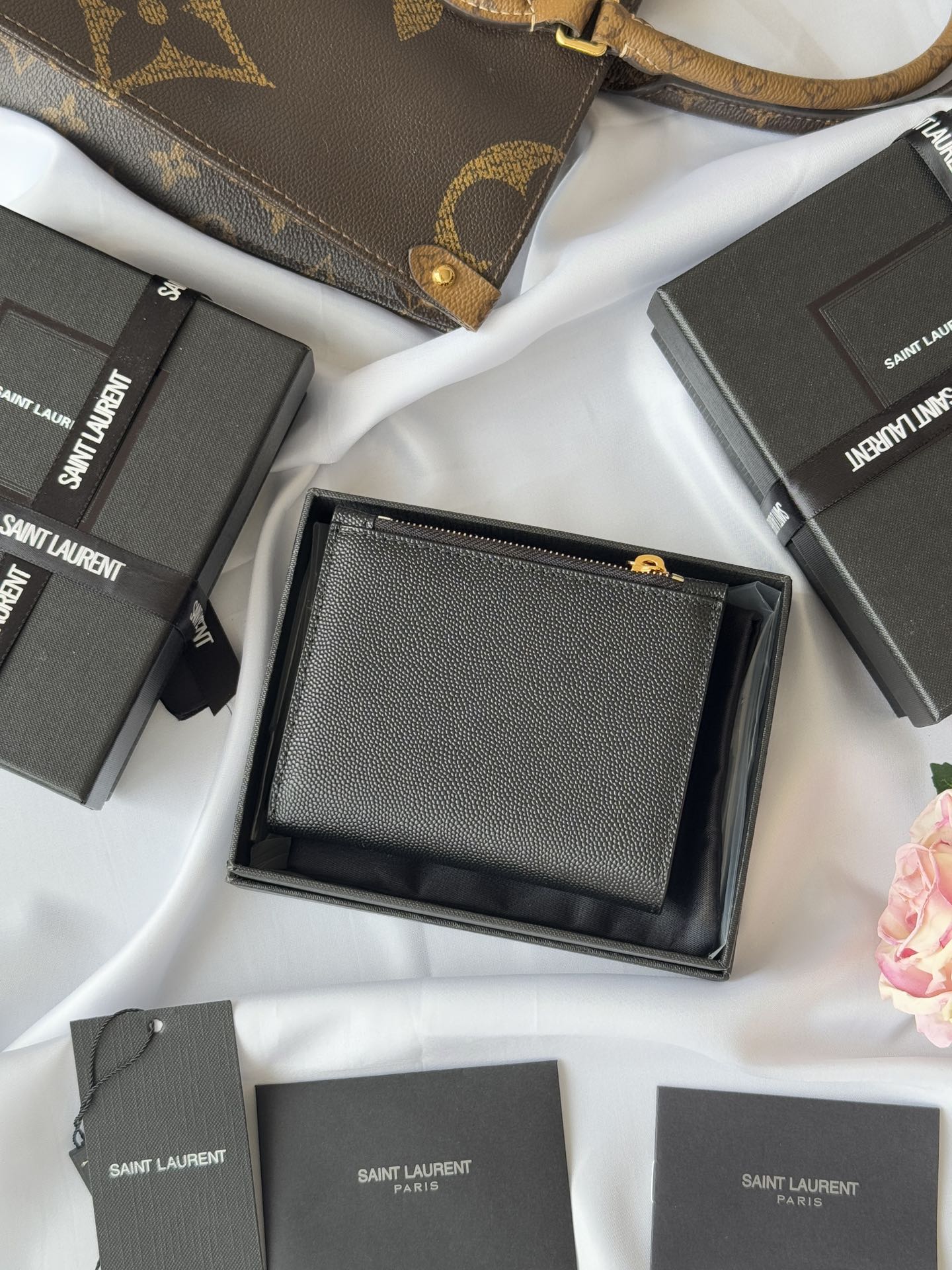 YSL Tri-fold Wallet Black Gold Cowhide 242754 mysite