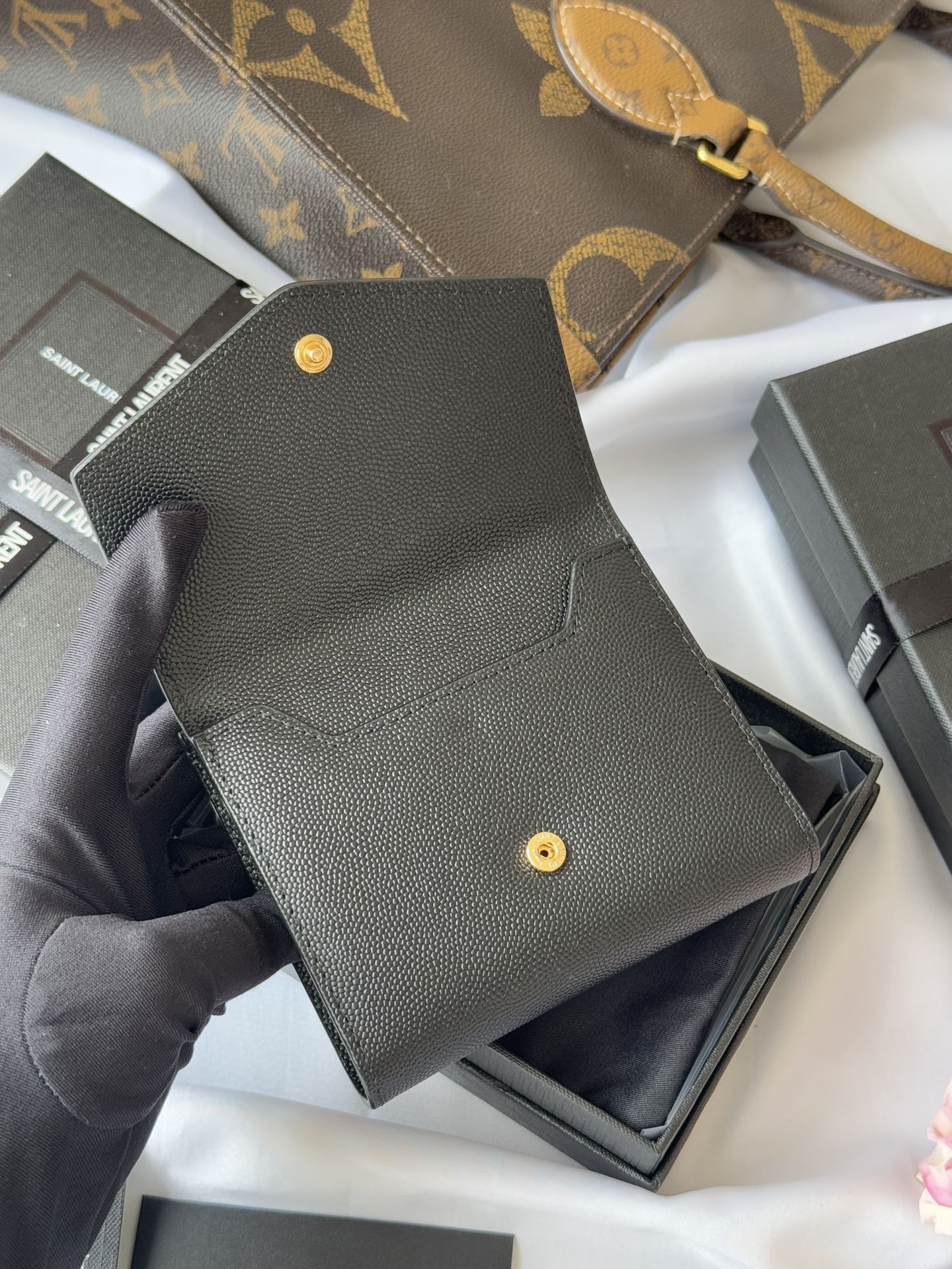 YSL Tri-fold Wallet Black Gold Cowhide 242754 mysite