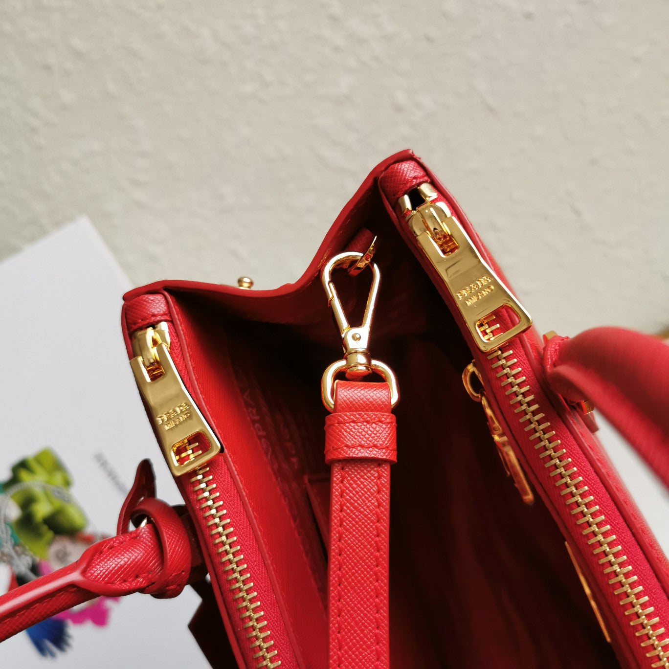 PRA GALLERIA 28 BAG IN CHERRY RED SAFFIANO LEATHER mysite