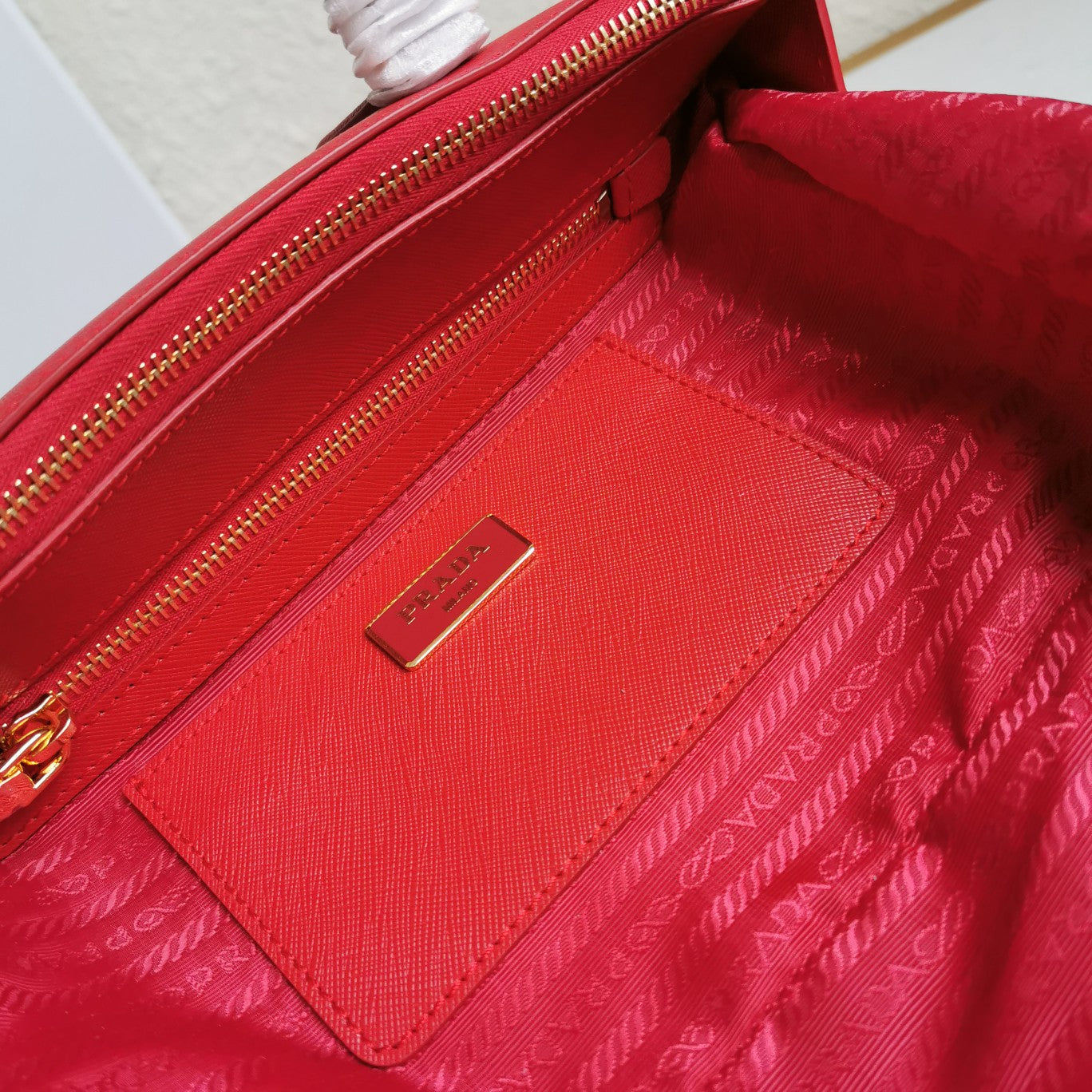 PRA GALLERIA 28 BAG IN CHERRY RED SAFFIANO LEATHER mysite
