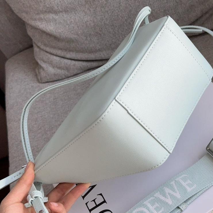 LOE LUNA HOBO 27 BAG IN SKY BLUE CALFSKIN mysite