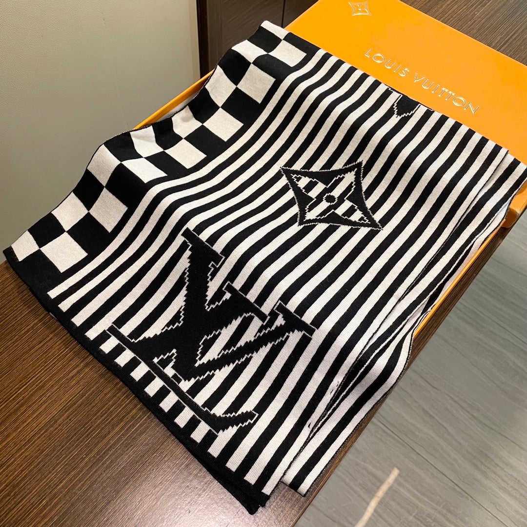 GRAPHICAL 180 CM SCARF IN WHITE MIX BLACK CASHMERE 388201 mysite