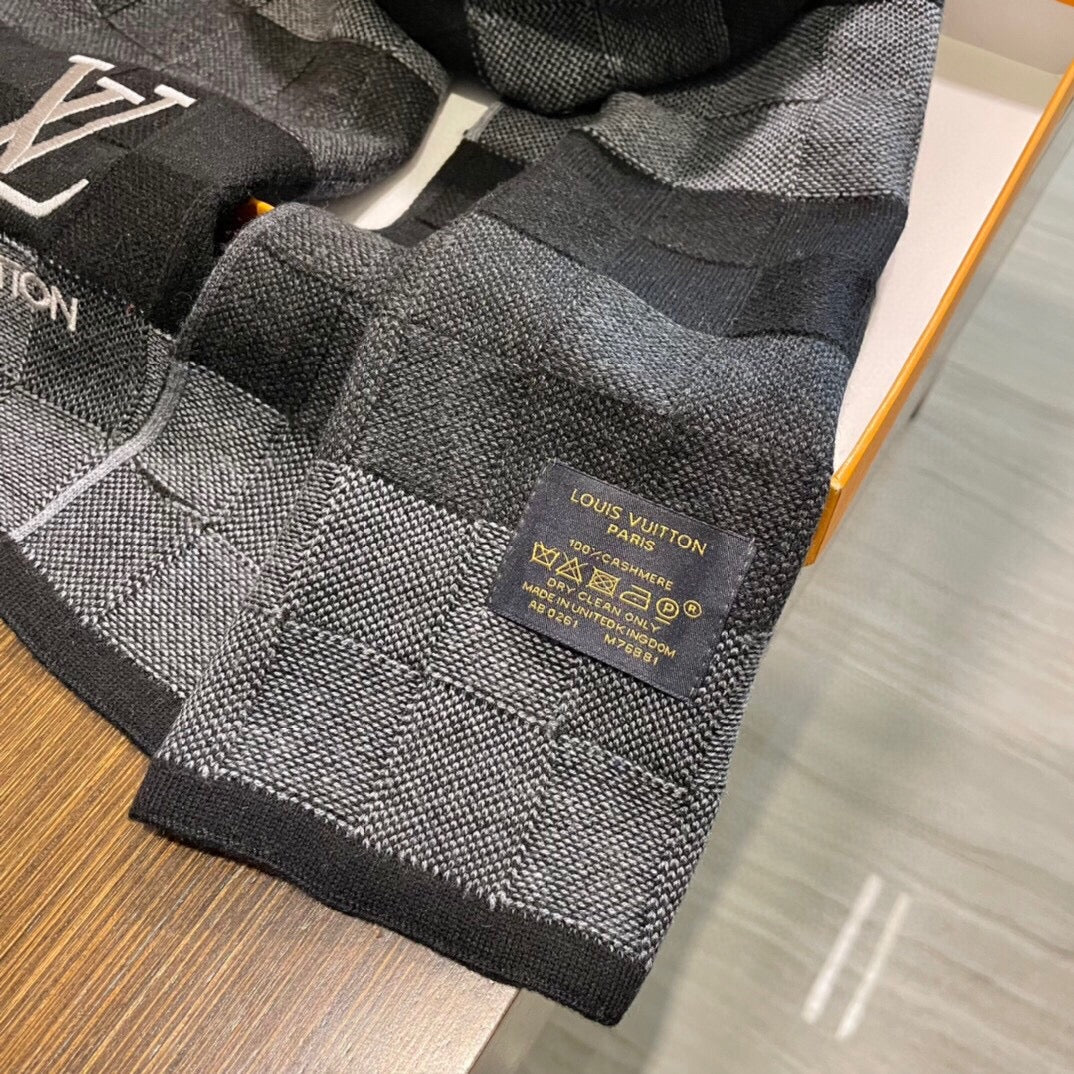 DAMIER HERITAGE SCARF 180 CM IN BLACK MIX GRAY CASHMERE 391150 mysite