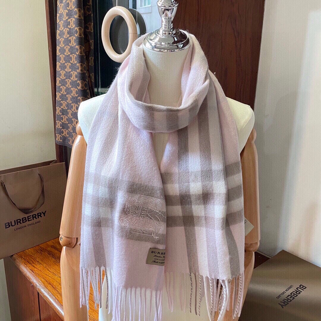 CLASSIC CHECK SCARF 180 CM IN PASTEL PINK CASHMERE 394770 mysite