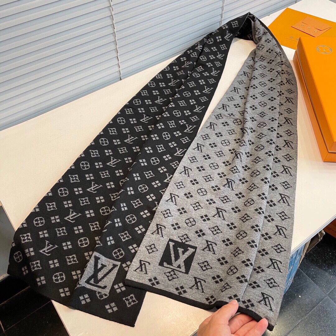 AMAZINGRAM SCARF 200 CM IN BLACK WOOL AND SILK 396531 mysite