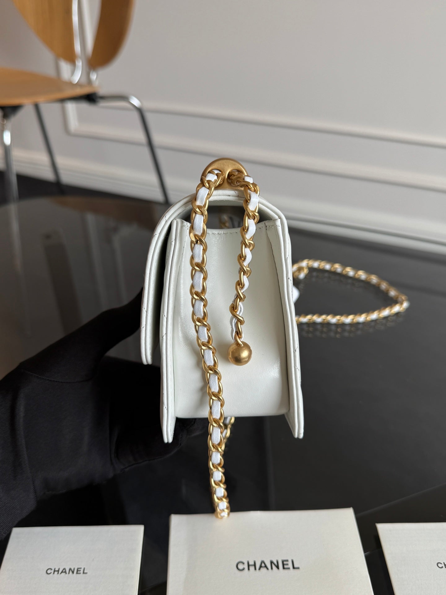 Mini Flap 19cm White Lambskin Gold Hardware mysite