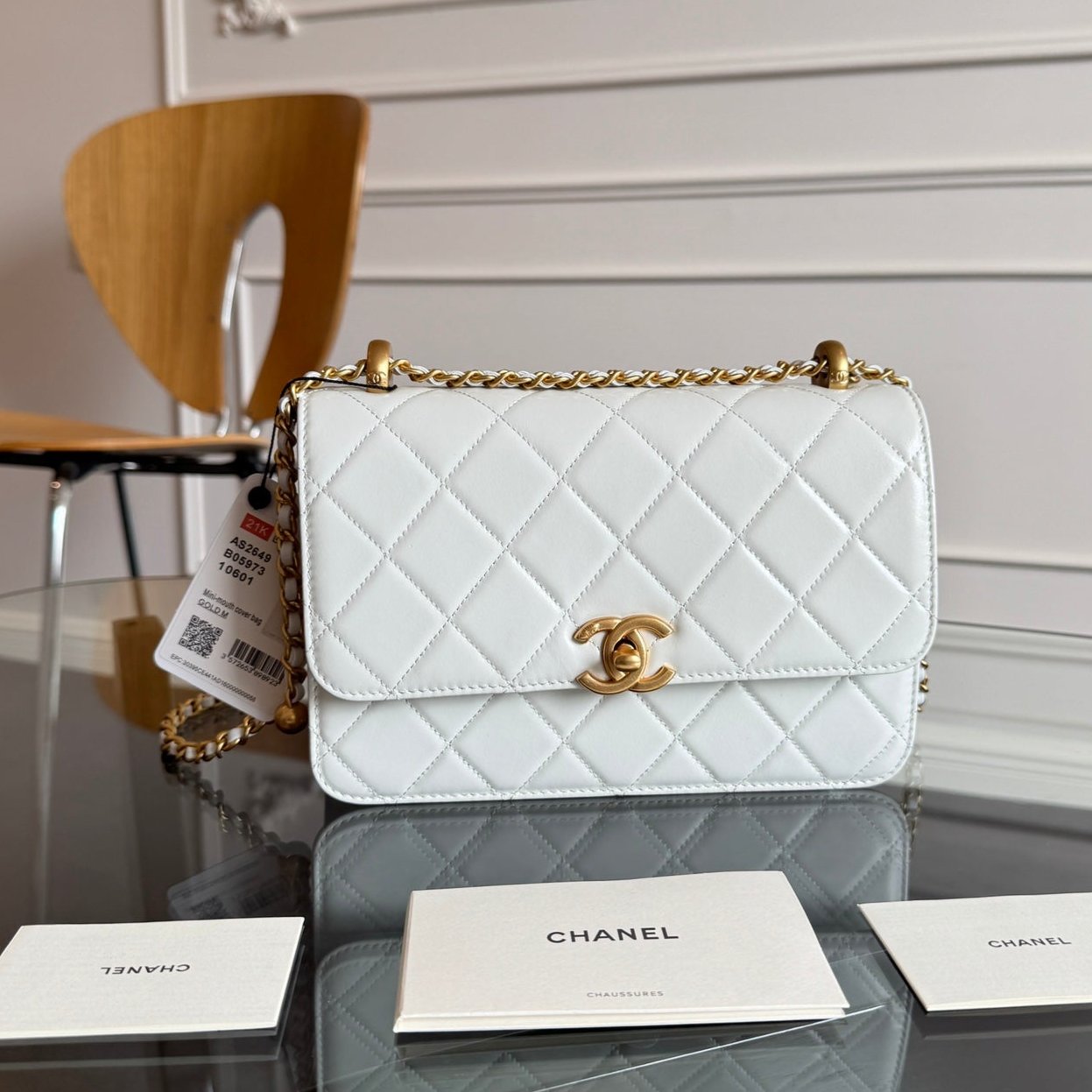 Mini Flap 22cm White Lambskin Gold Hardware mysite
