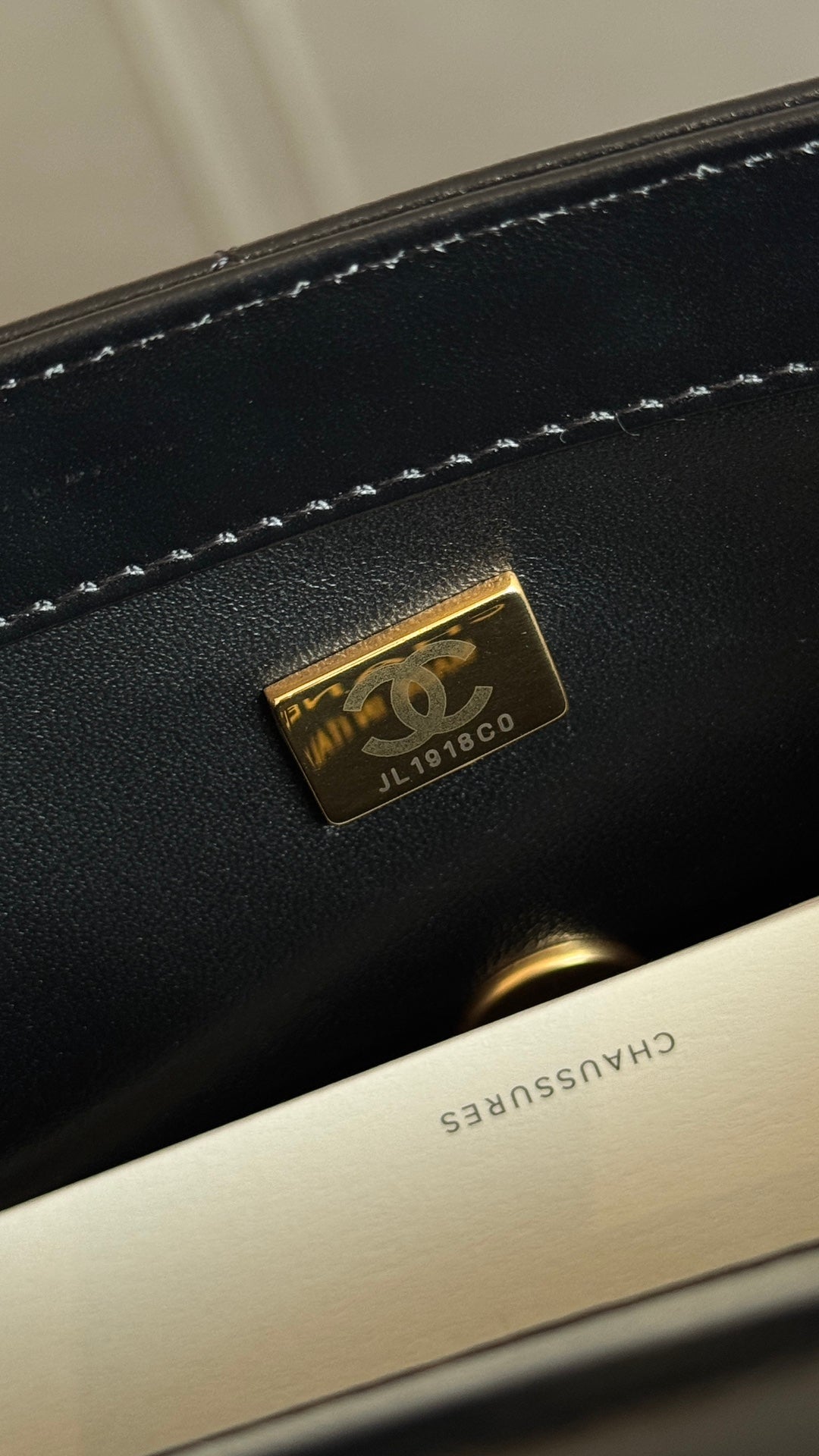 Mini Flap 22cm Black Lambskin Gold Hardware mysite