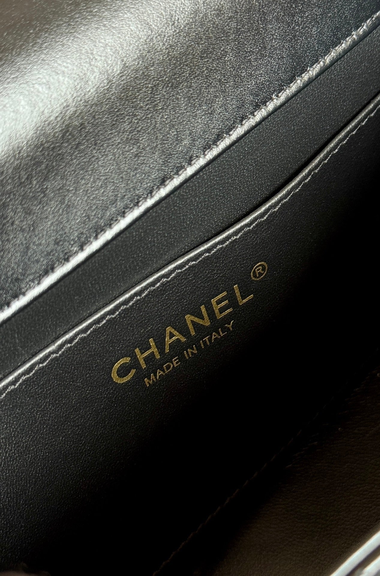 Mini Flap 22cm Black Lambskin Gold Hardware mysite