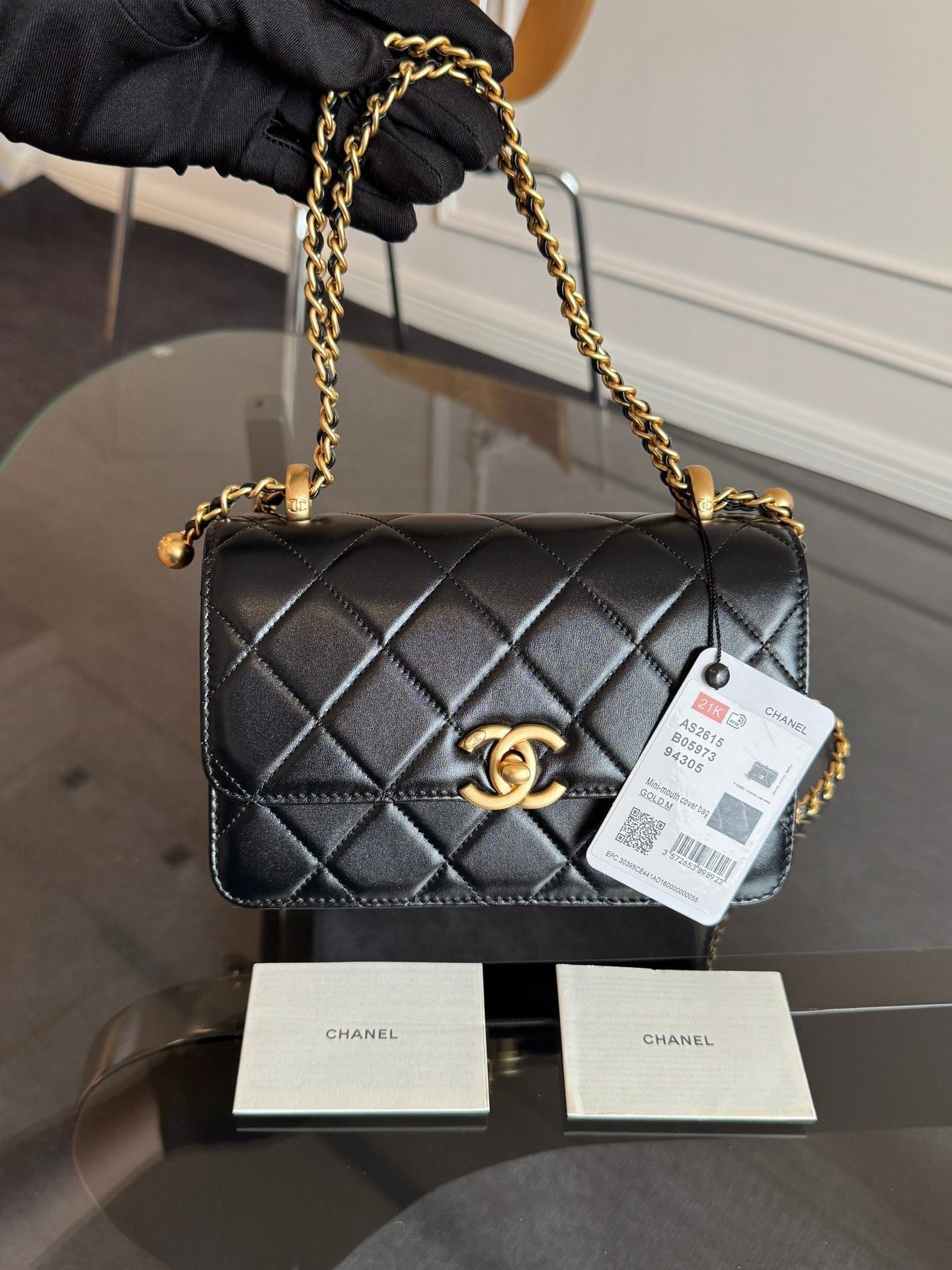 Mini Flap 19cm Black Lambskin Gold Hardware mysite