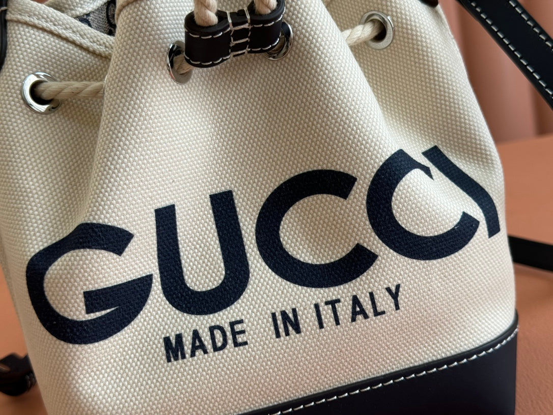 Gucci Bucket Bag Blue White Leather Canvas mysite