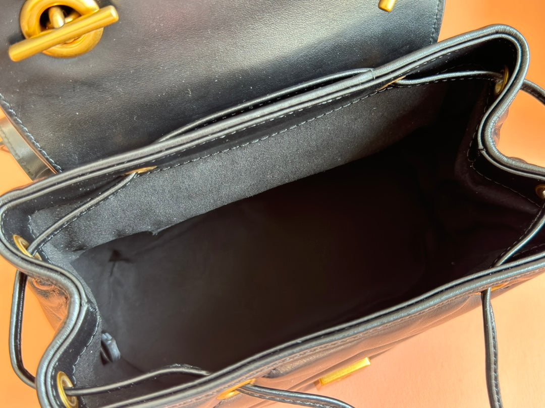 Gucci GG Marmont Backpack Black Leather 248169 mysite