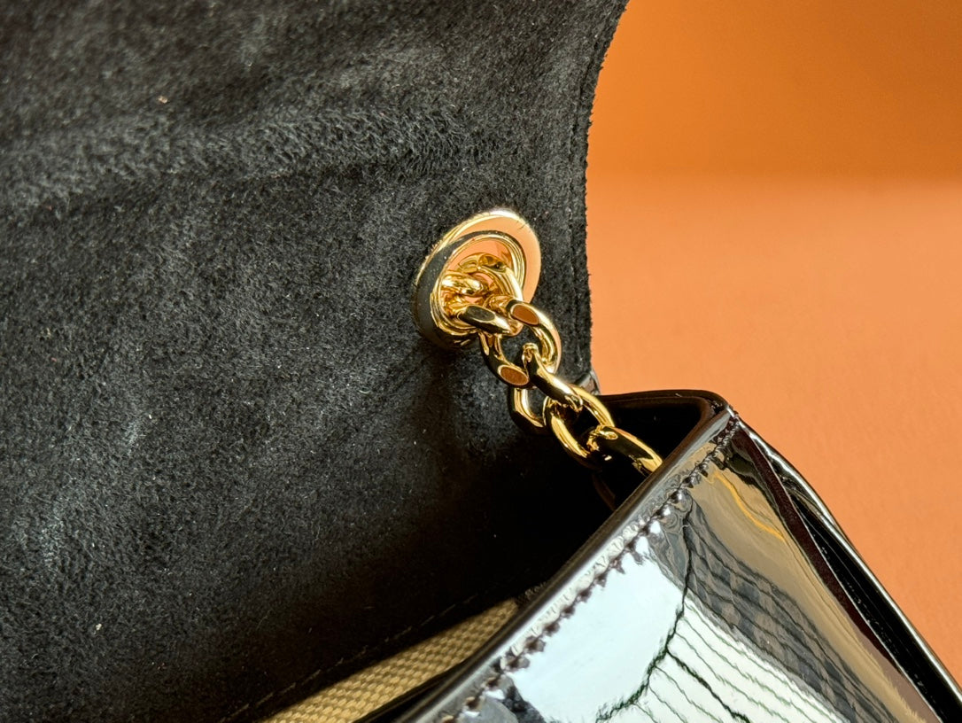 Gucci Blondie Bag Black Patent Leather mysite