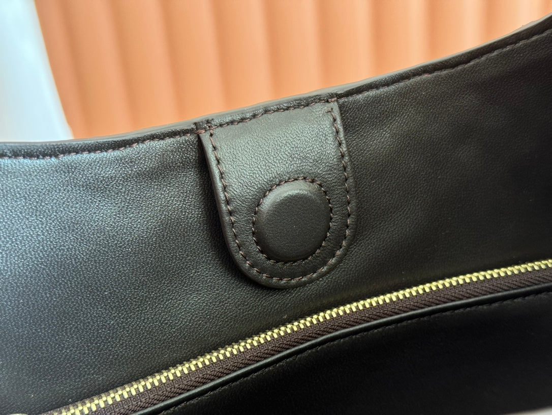 Gucci Body Double Lock Handbag Brown Velvet Embossed Leather 244512 mysite