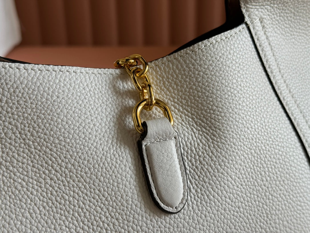 Gucci Solfbit 27.5 Bag White Calfskin 244323 mysite