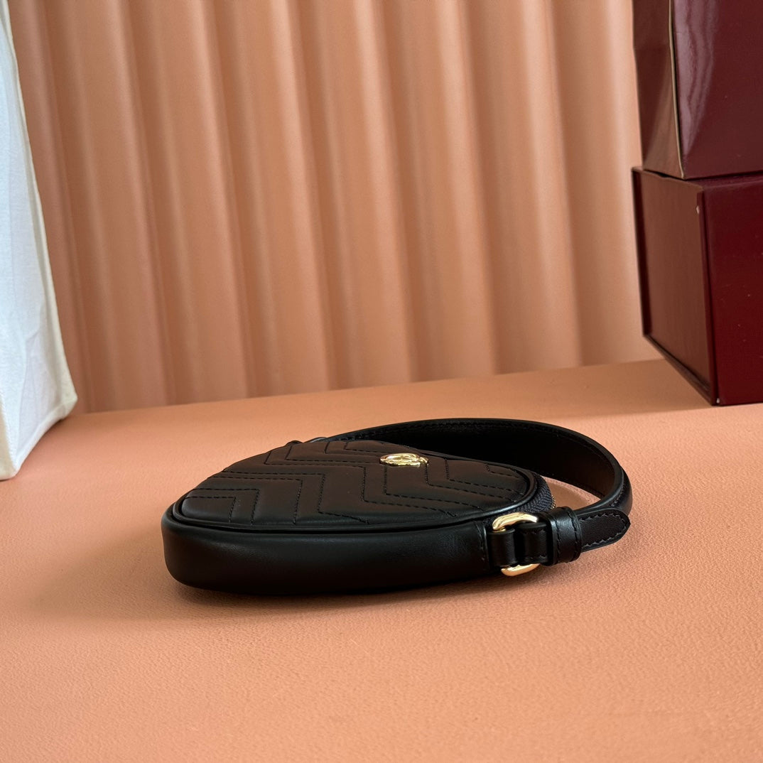 Gucci Marmont Heart Bag Black Calfskin 255057 mysite