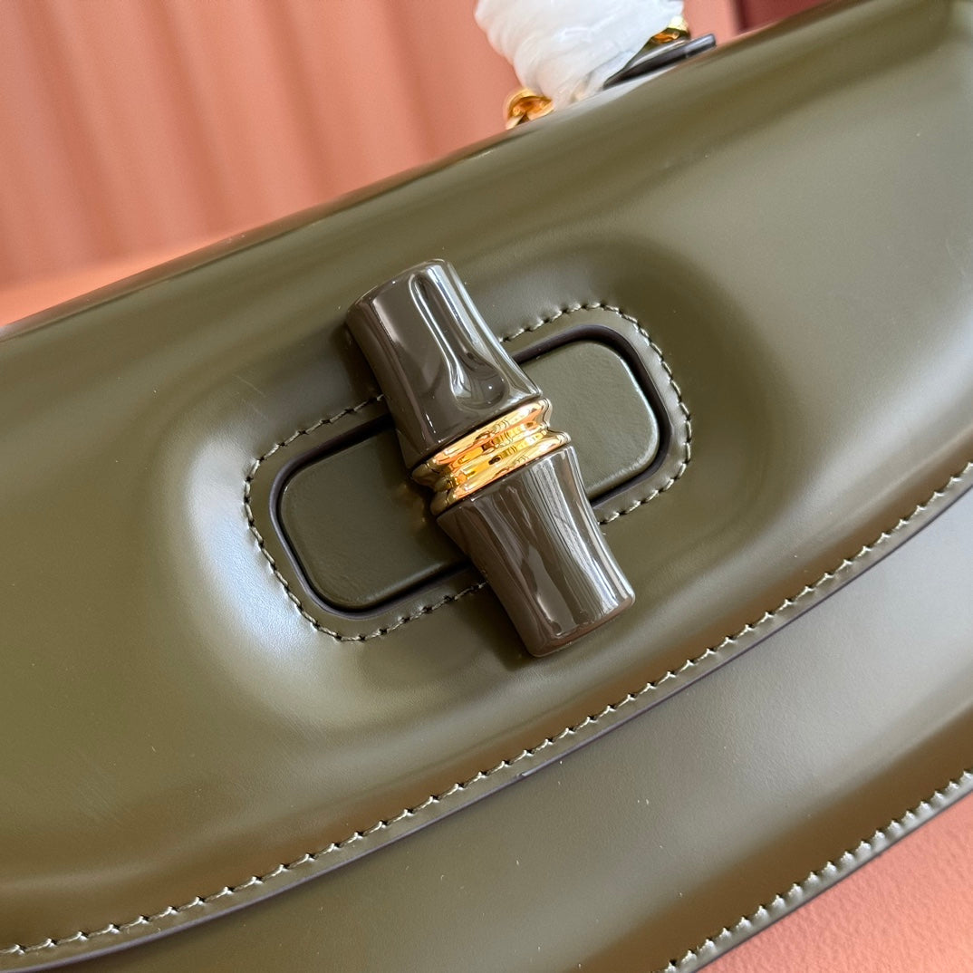 Gucci Bamboo Diva Bag Dark Green Leather 255007 mysite