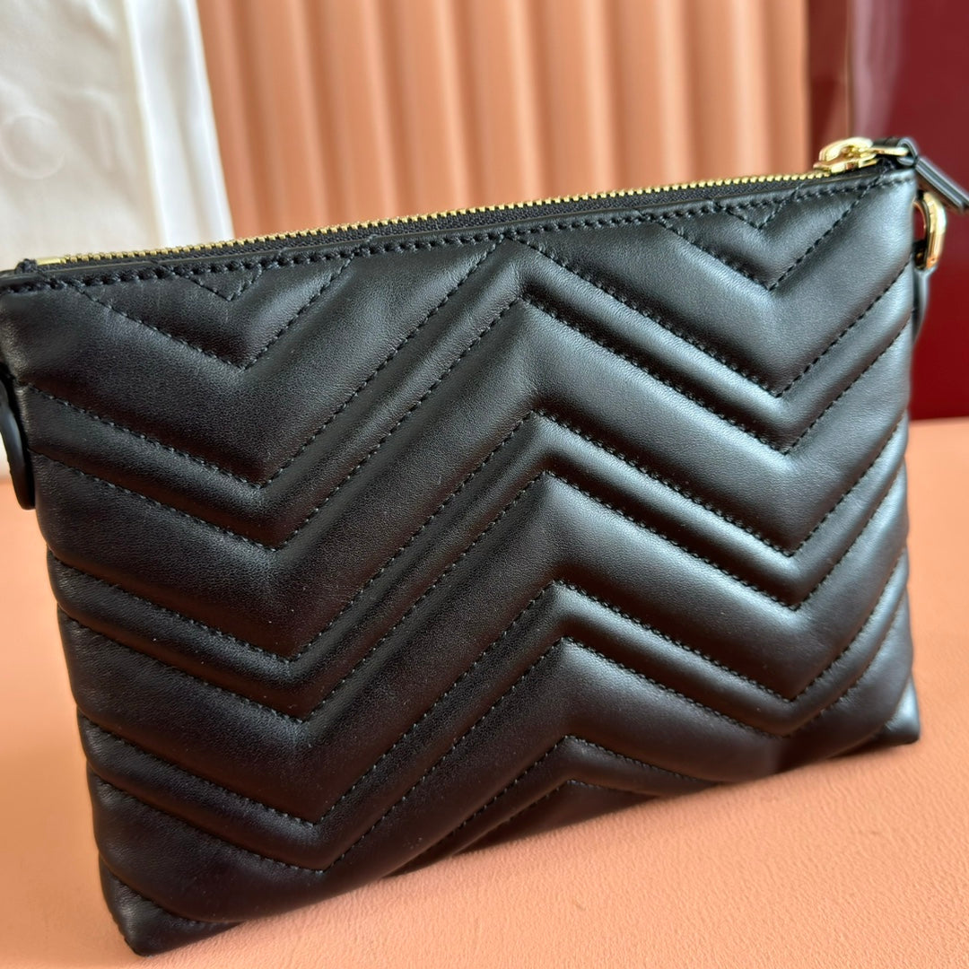 GG Marmont Pochette With Chain Black Cowhide 255061 mysite