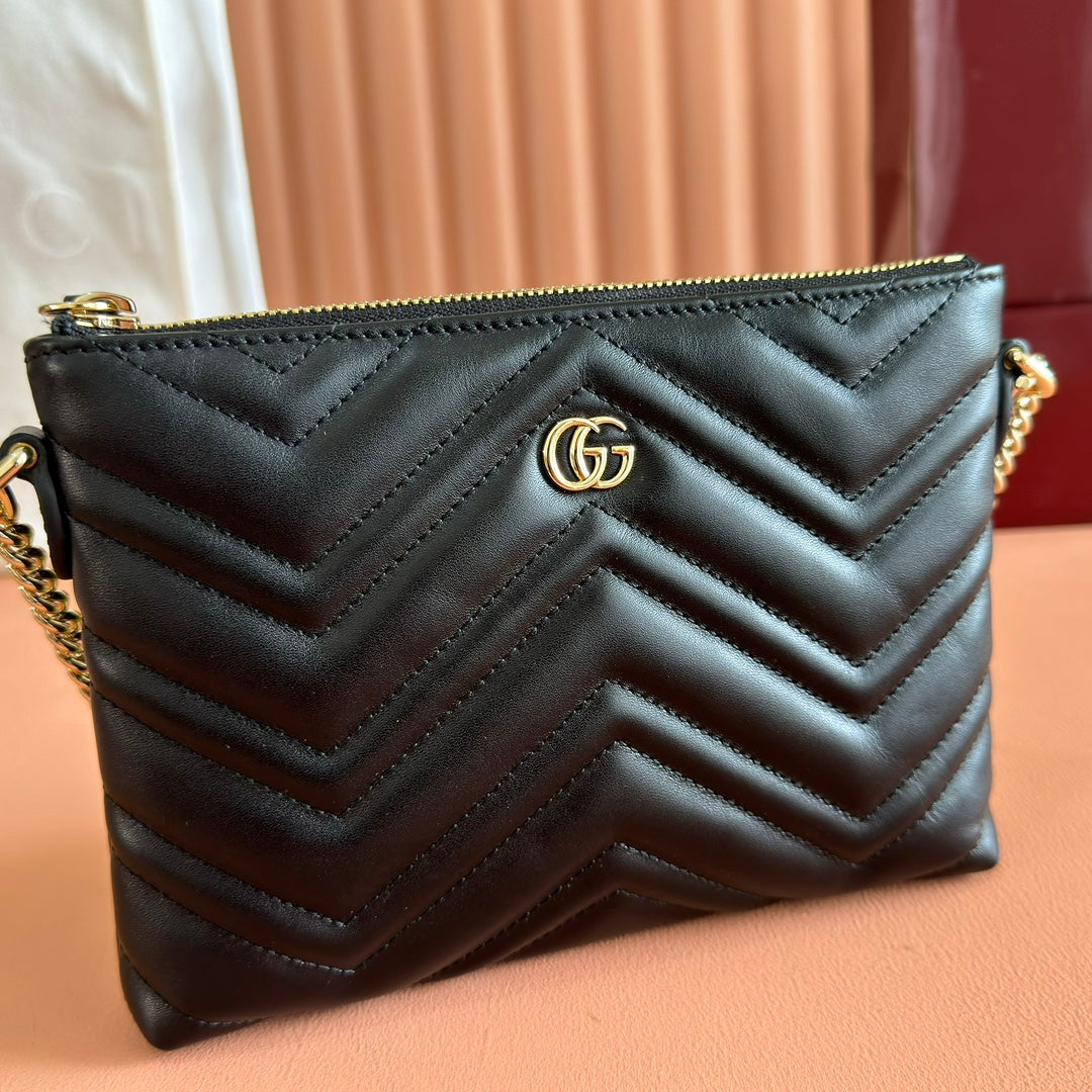 GG Marmont Pochette With Chain Black Cowhide 255061 mysite