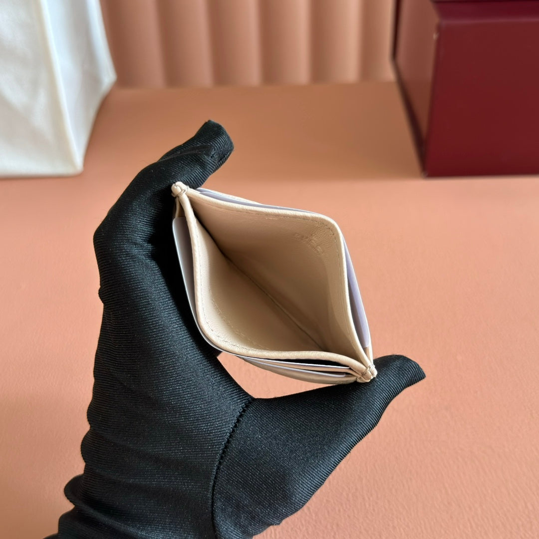 Gucci Marmont Card Wallet Beige Calfskin 254955 mysite