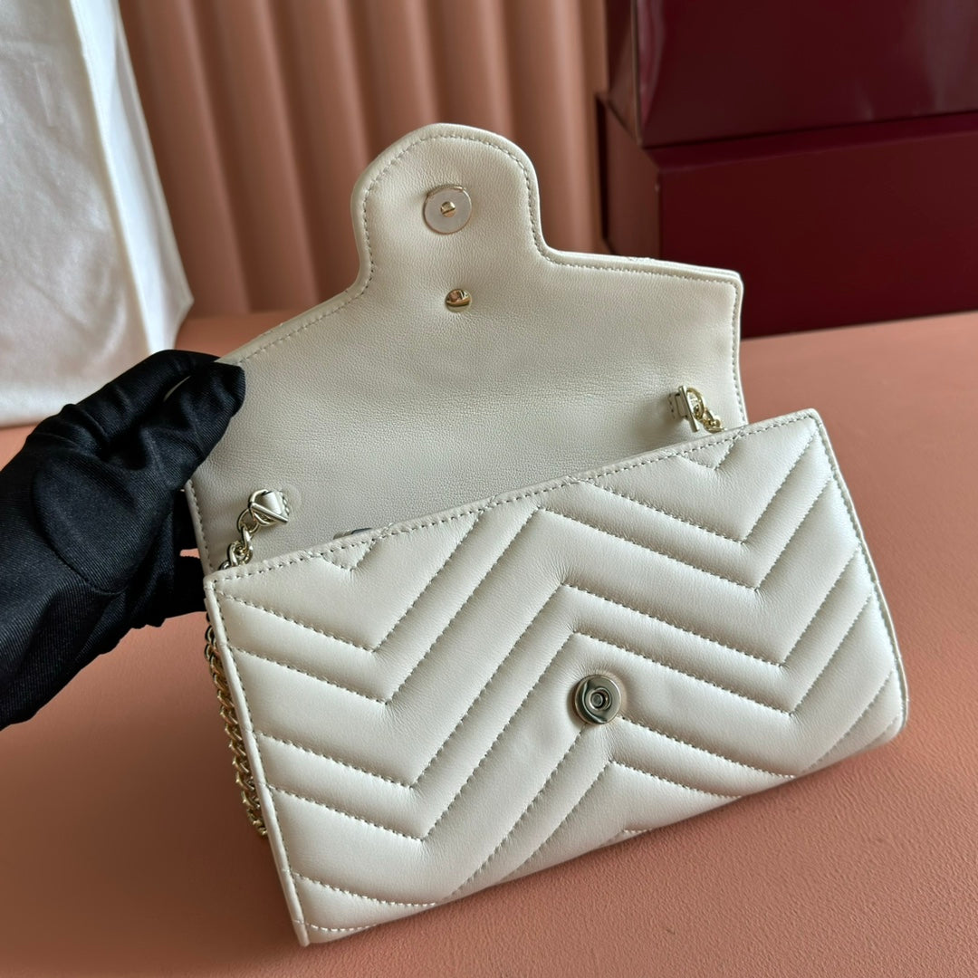 Gucci Marmont Chain Wallet White Cowhide 254967 mysite