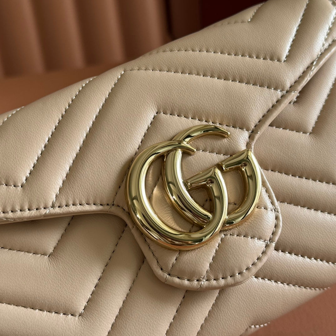 Gucci Marmont Chain Wallet Beige Cowhide 254972 mysite