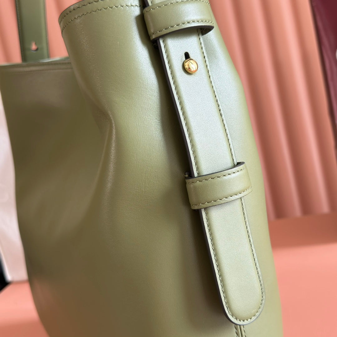 GG Beatrix Large Tote Bag Olive Green Smooth Leather GHW 272148 mysite