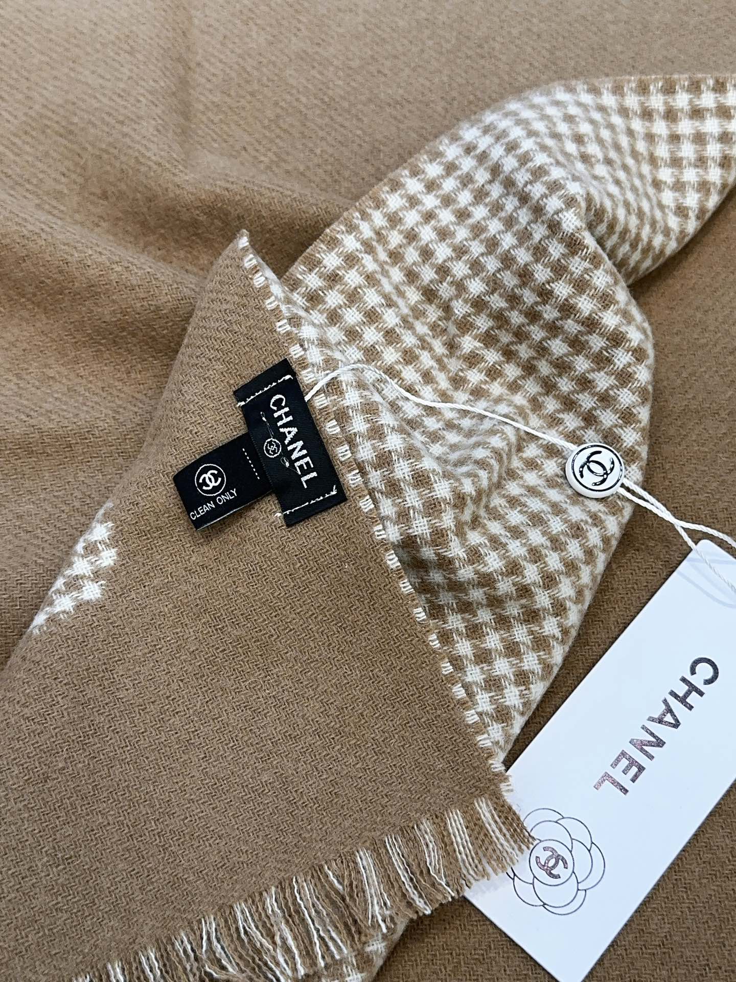 HOUNDSTOOTH SCARF 185 CM IN CAMEL BROWN CASHMERE 393124 mysite