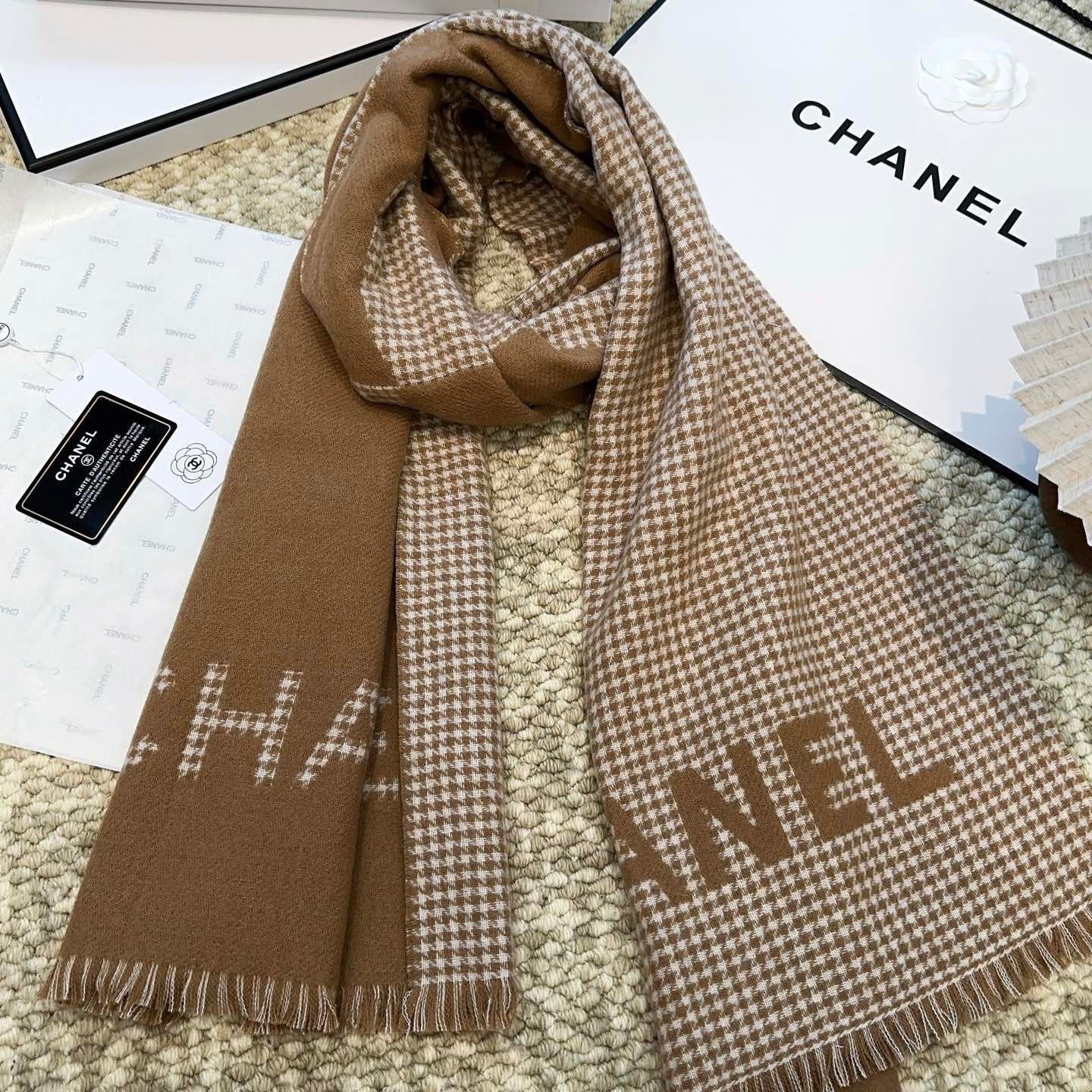 HOUNDSTOOTH SCARF 185 CM IN CAMEL BROWN CASHMERE 393124 mysite