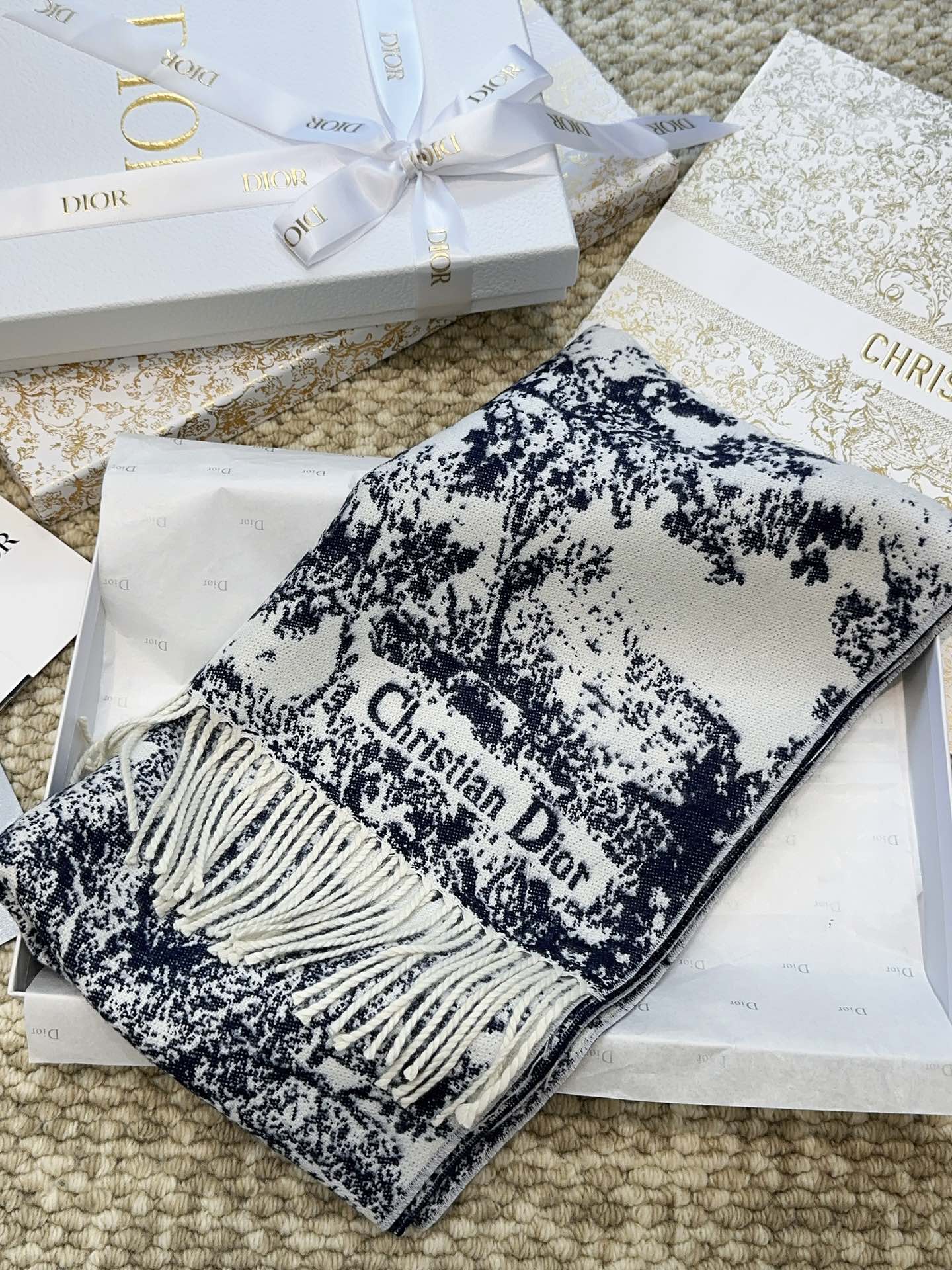 SCARF 220 CM IN NAVY BLUE MIX WHITE MONOGRAM CASHMERE AND WOOL 413656 mysite