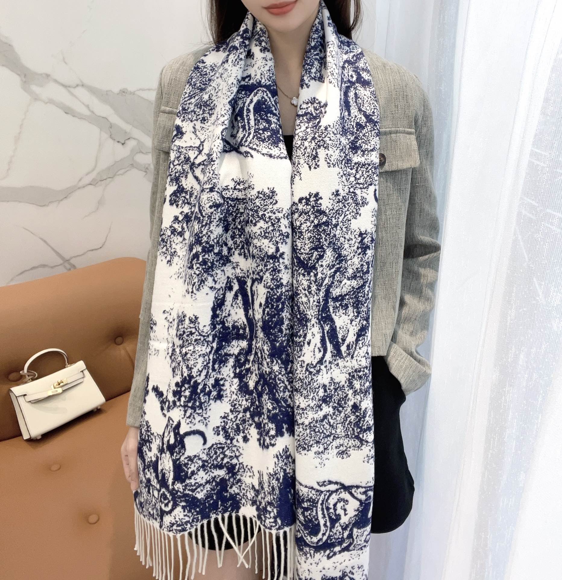 SCARF 220 CM IN NAVY BLUE MIX WHITE MONOGRAM CASHMERE AND WOOL 413656 mysite