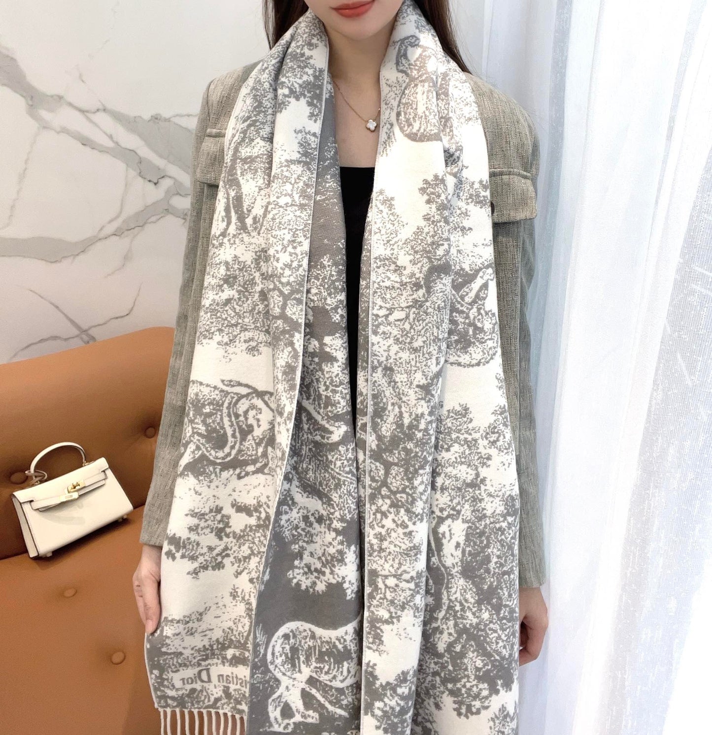 SCARF 220 CM IN WHITE MIX LIGHT GRAY MONOGRAM CASHMERE AND WOOL 413657 mysite
