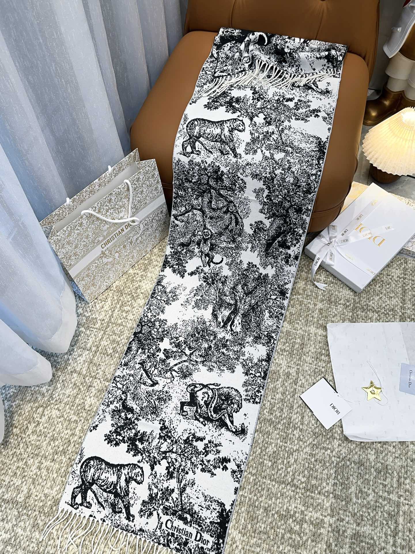 SCARF 220 CM IN BLACK MIX WHITE MONOGRAM CASHMERE AND WOOL 413658 mysite