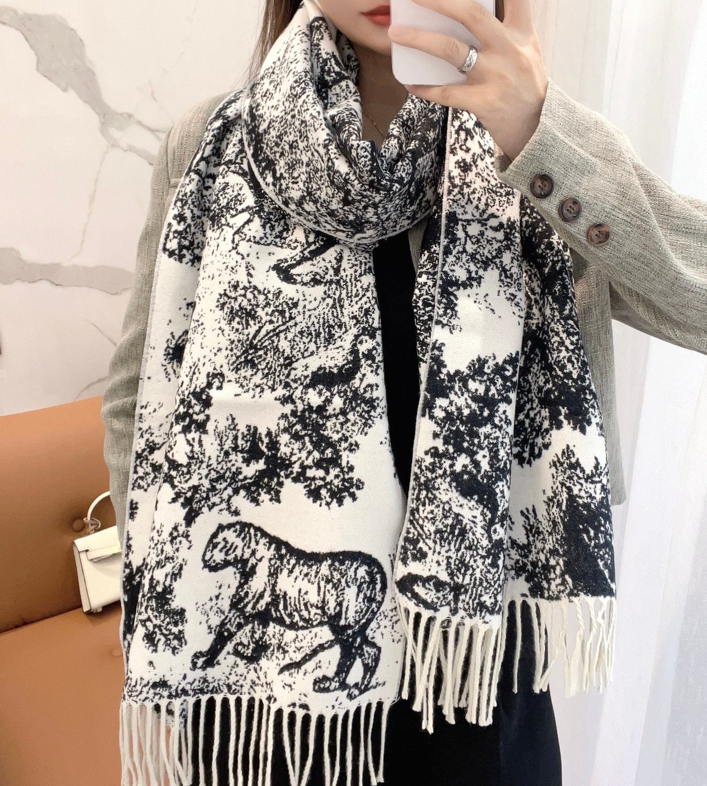 SCARF 220 CM IN BLACK MIX WHITE MONOGRAM CASHMERE AND WOOL 413658 mysite