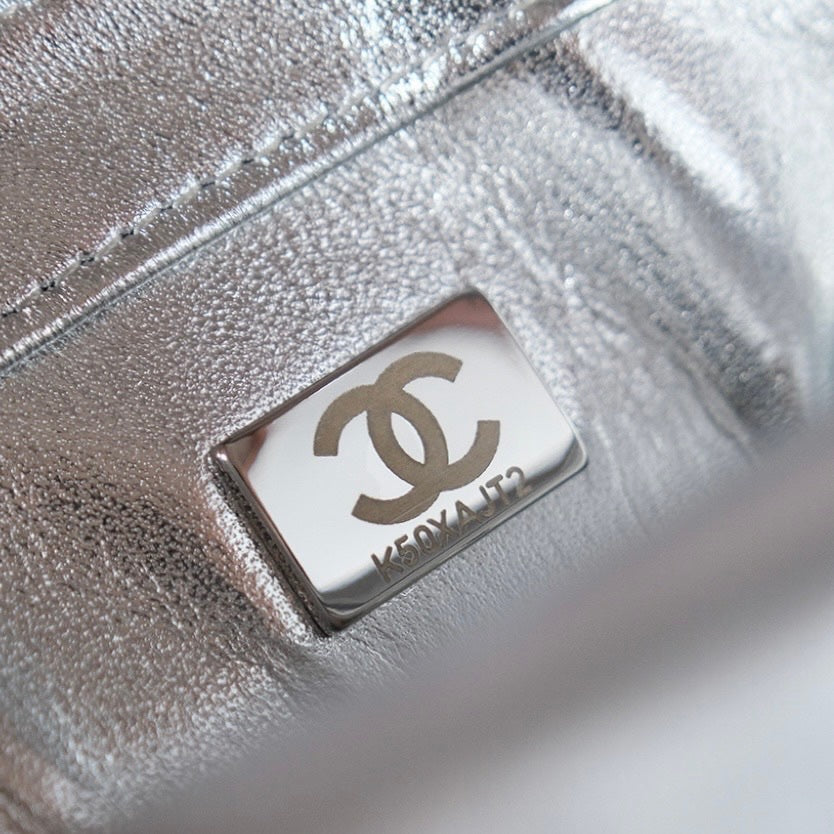 25C Flap Bag 21cm Dense Silver Sequin White Calfskin mysite