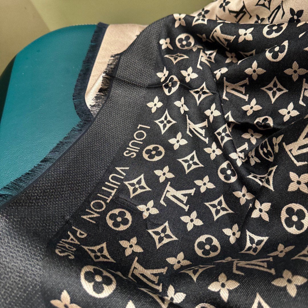 MONOGRAM SCARF 200 CM IN BLACK WOOL AND SILK 391065 mysite