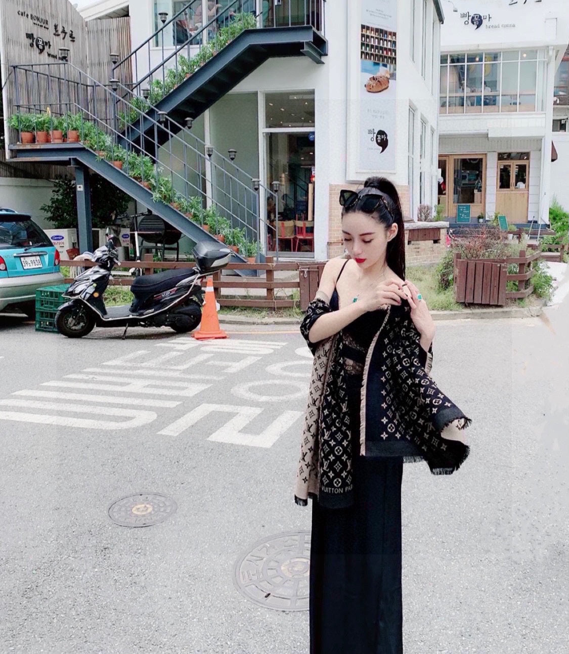 MONOGRAM SCARF 200 CM IN BLACK WOOL AND SILK 391065 mysite