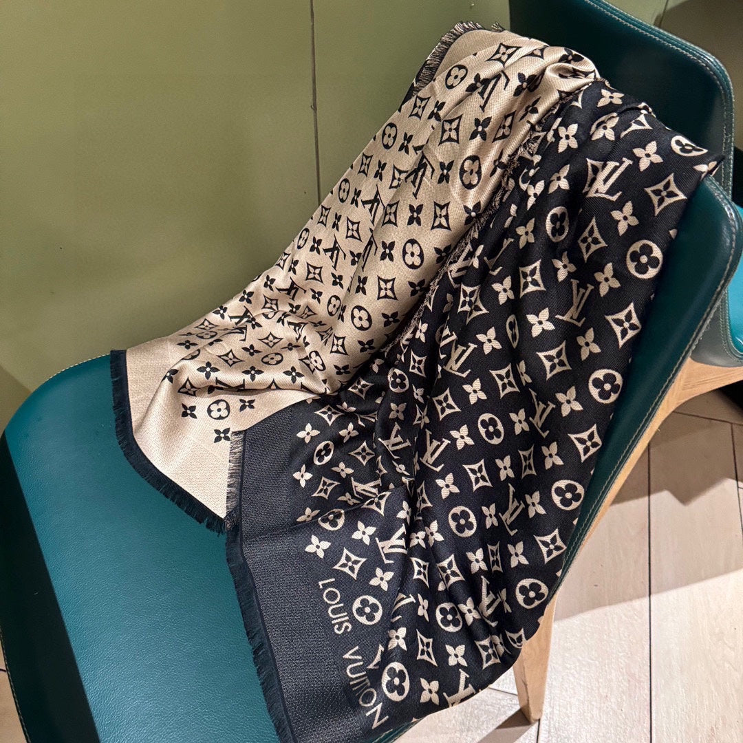 MONOGRAM SCARF 200 CM IN BLACK WOOL AND SILK 391065 mysite