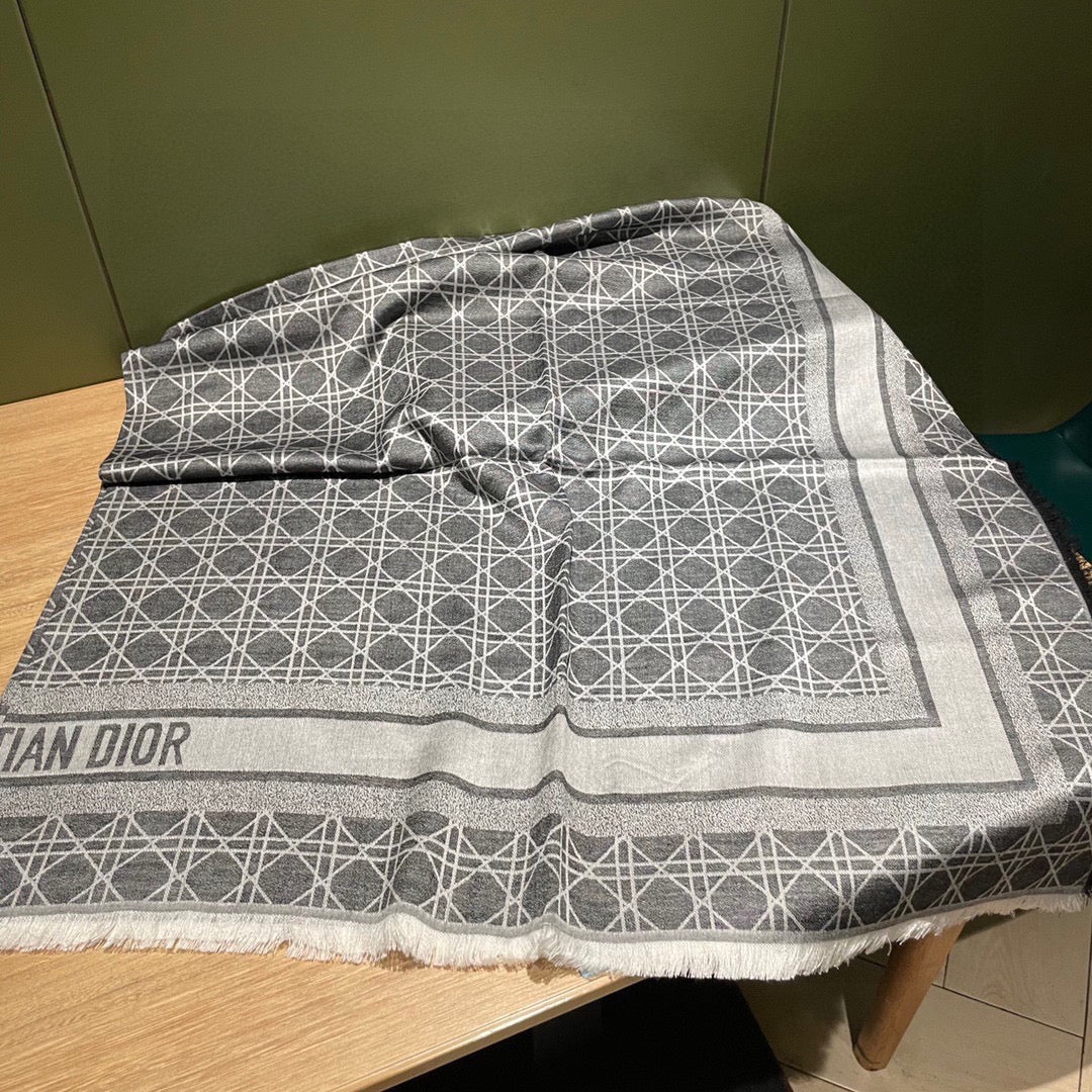 SQUARE SCARF 140 CM IN BLACK MIX WHITE  WOOL AND SILK 415454 mysite