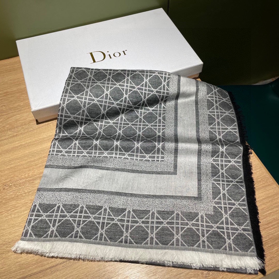 SQUARE SCARF 140 CM IN BLACK MIX WHITE  WOOL AND SILK 415454 mysite