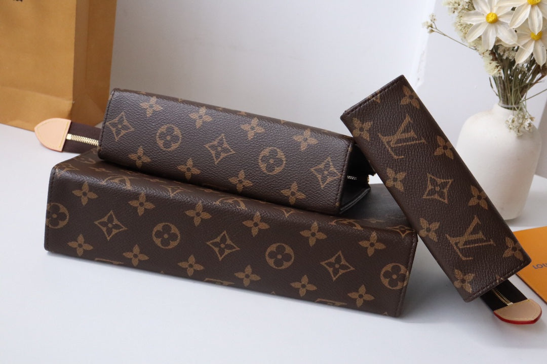 LV Trio Toilet Pouch Brown Monogram Canvas Cowhide 247994 mysite