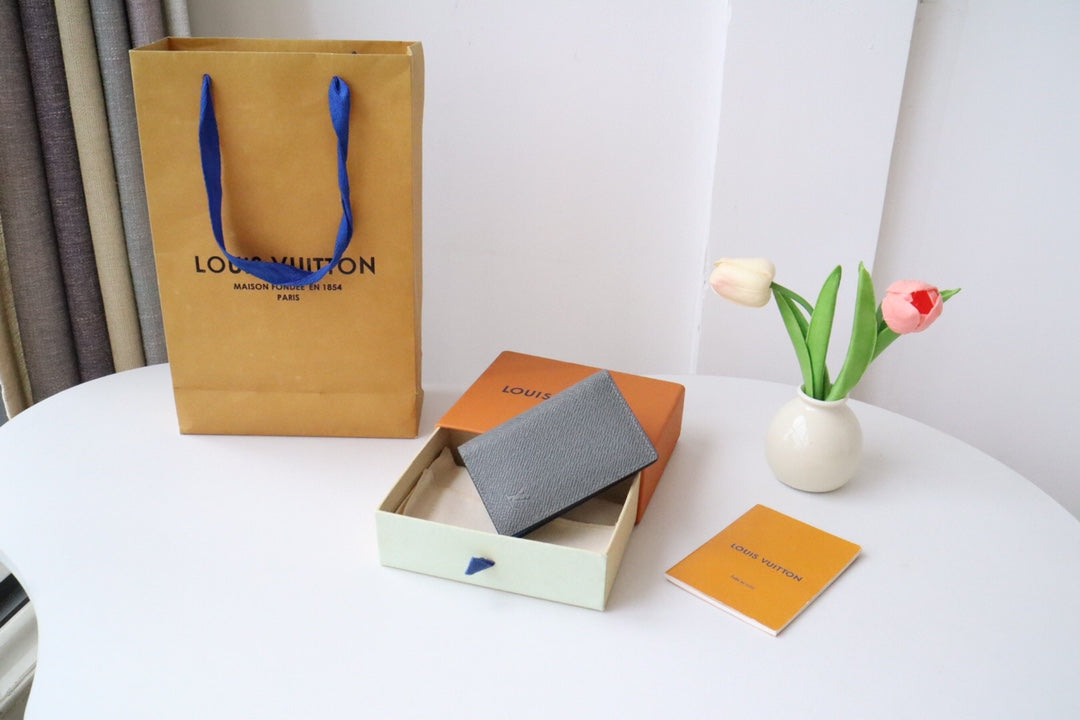 LV M11581 Pocket Organizer Gray Blue Cowhile 224134 mysite