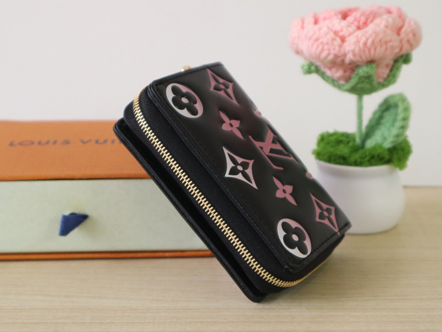 LV x TM Lou Wallet 11.5cm Black Pink Monogram Embossed Lambskin GHW mysite