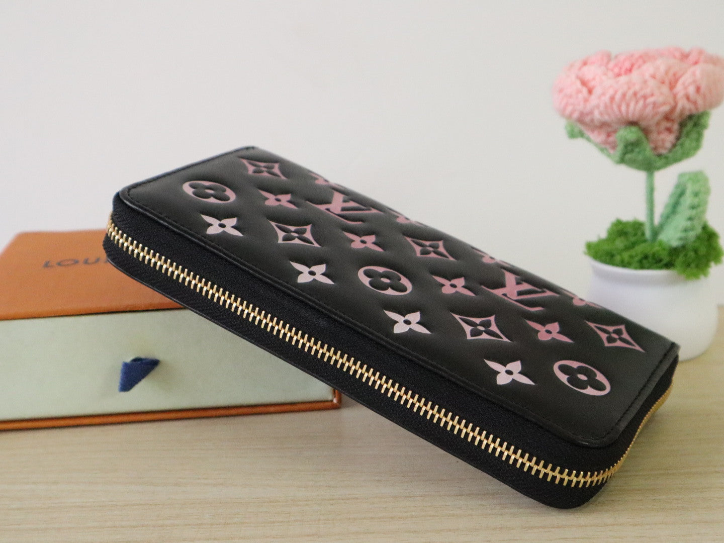 LV × TM Zippy Wallet 19.5cm Black Pink Monogram Embossed Lambskin GHW mysite