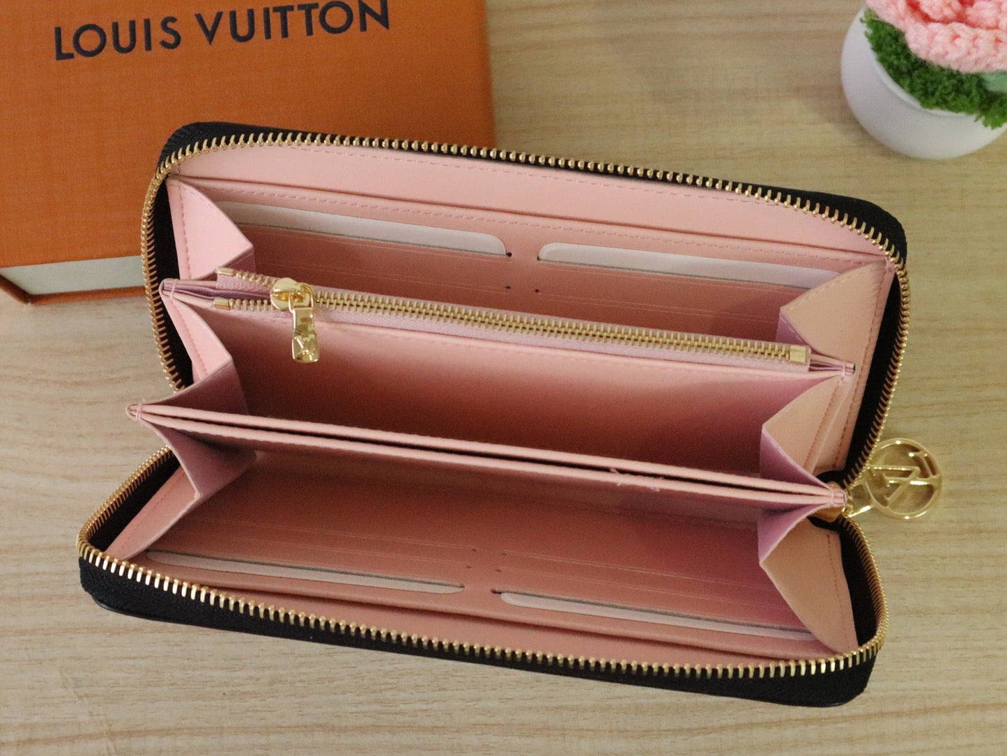 LV × TM Zippy Wallet 19.5cm Black Pink Monogram Embossed Lambskin GHW mysite