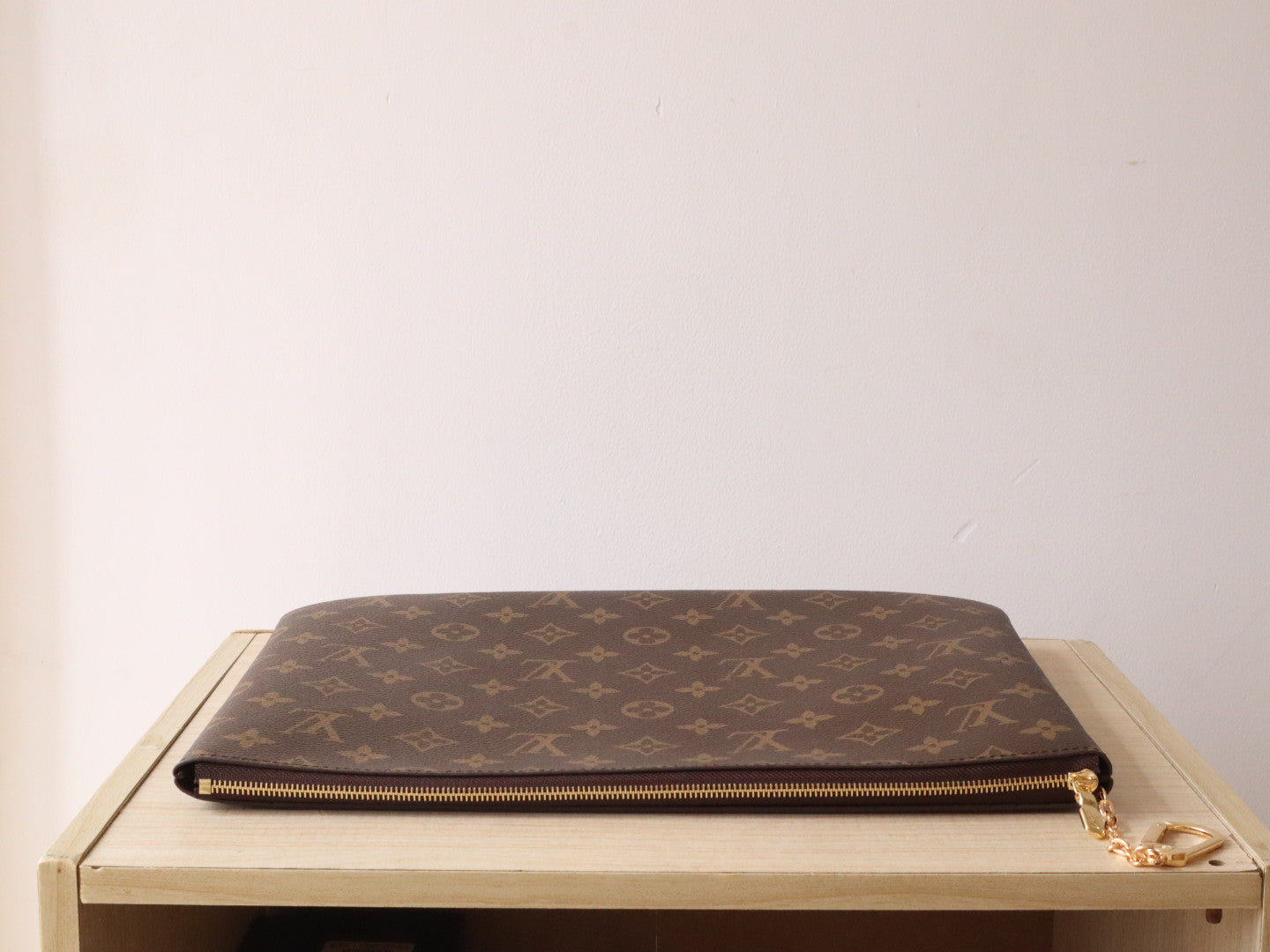 LV Pochette Clés 33cm Brown Monogram Canvas GHW mysite