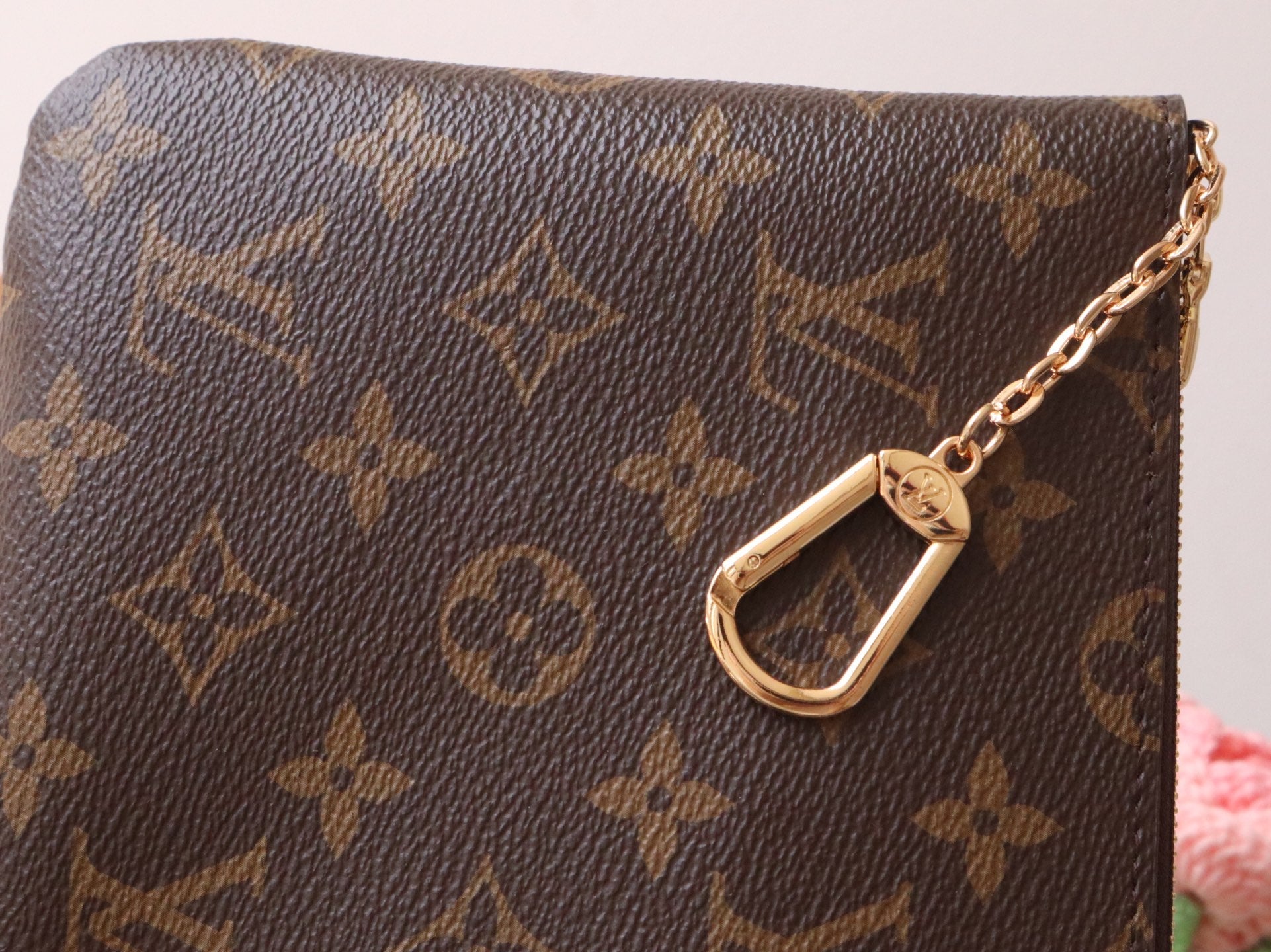 LV Pochette Clés Medium 24cm Brown Monogram Canvas GHW mysite